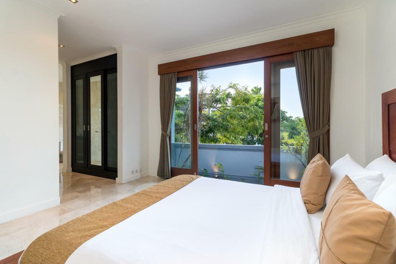 Villa Lalang Temu Jimbaran Kültér fotó